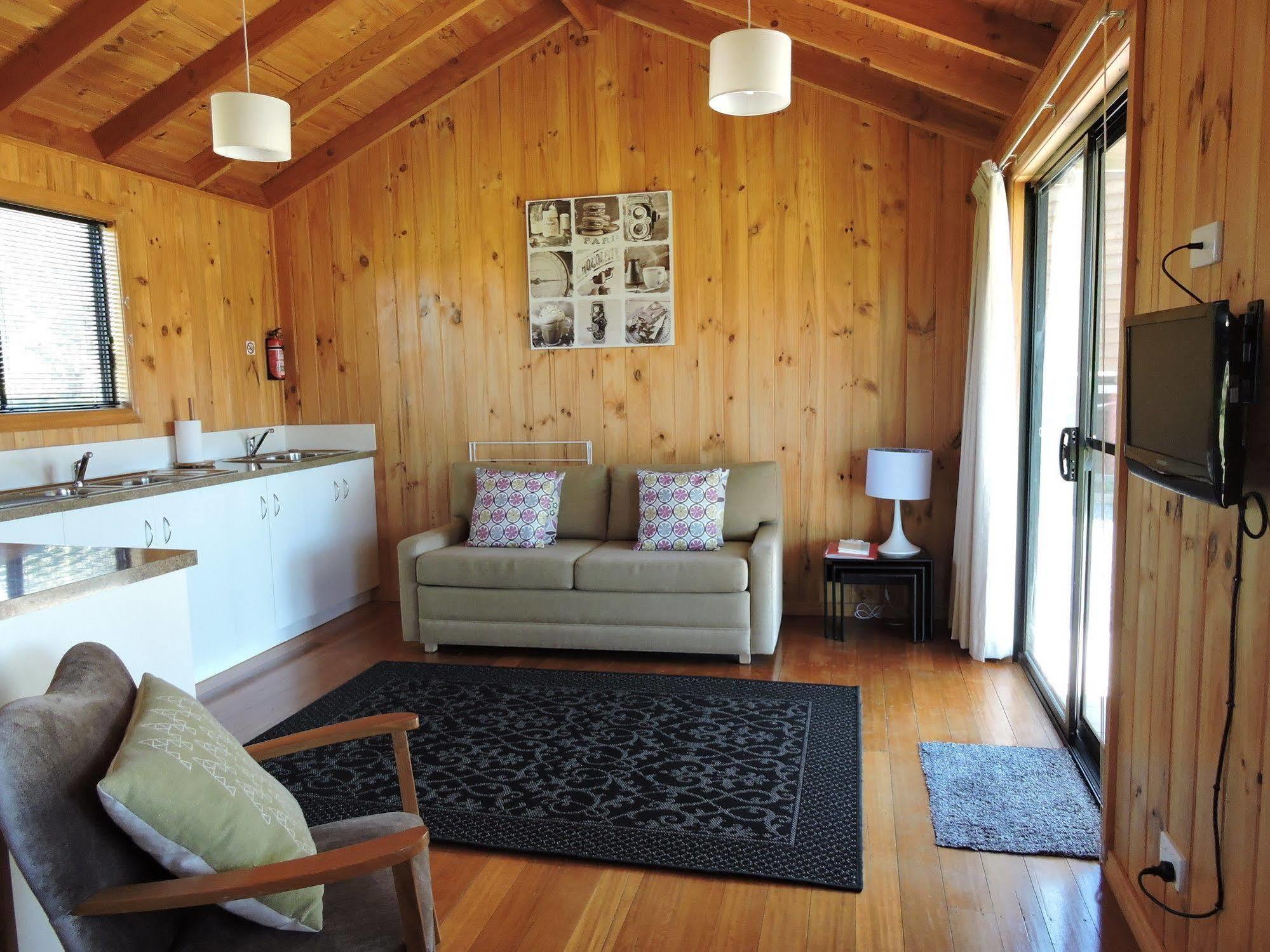 Hazelcreek Cottages Exeter Екстер'єр фото